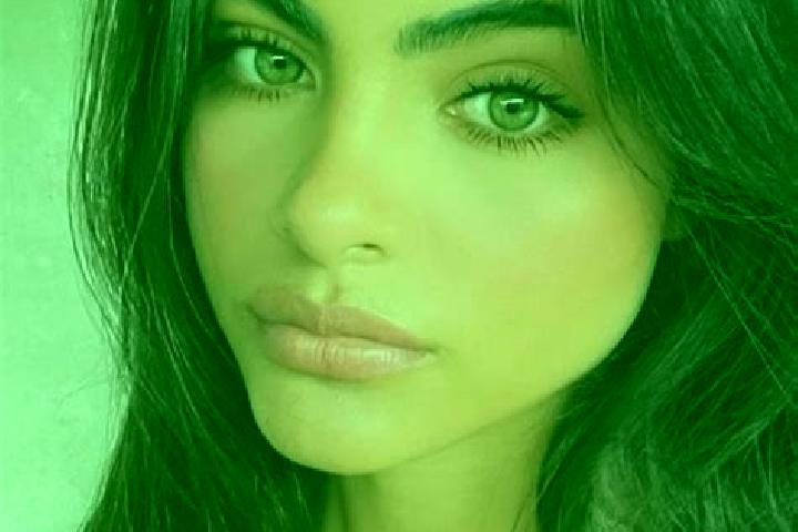 Chloe, 31, a black hazel-eyed caucasian companion based in Katsdorf. Offering OWO, Striptease, Travel Companion, GFE. Available for incall and outcall, day a...