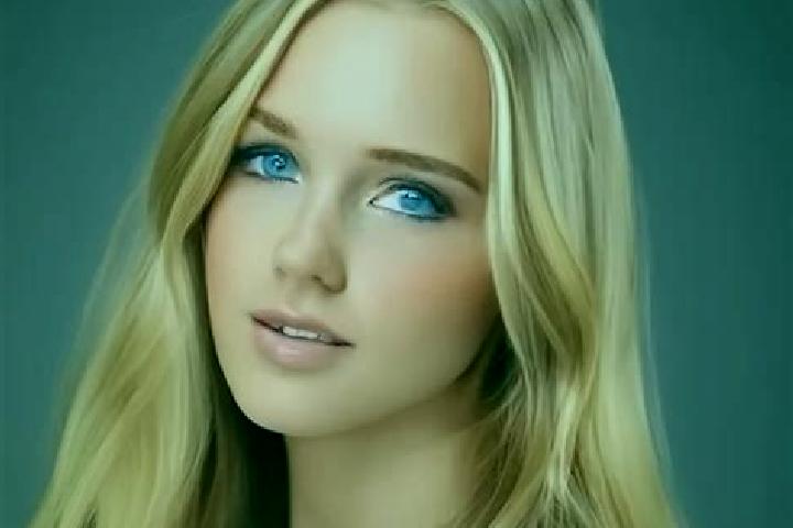 Chloe, 31, a blonde amber-eyed slavic companion based in Sanguem. Offering Couples, Tantra, Party Girl, BDSM. Available for incall and outcall, day and eveni...