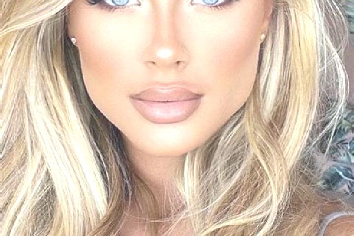 Chloe, 31, a blonde blue-eyed latina companion based in Sao Joao do Sul. Offering Duos, Couples, Party Girl, Massage, A-Level. Available for incall and outca...