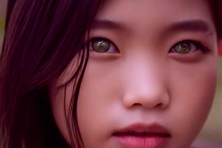Chloe, 31, a chestnut green-eyed asian companion based in Kelir Krajan. Offering Roleplay, Girlfriend Experience, Massage, BDSM, Tantra. Available for incall...