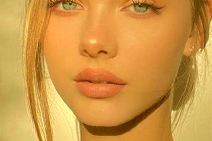 Chloe, 31, a dark blonde blue-eyed mediterranean companion based in la Cellera de Ter. Offering Domination, Fetish, Massage. Available for incall and outcall...