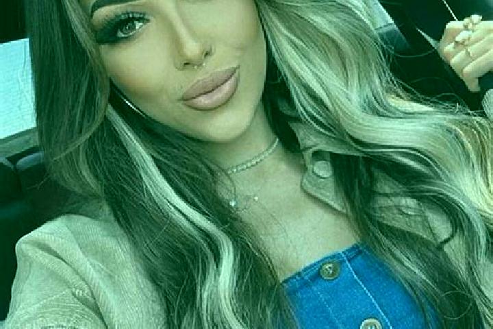 Chloe, 31, a dark blonde brown-eyed mediterranean companion based in Gurbuki. Offering Erotic Massage, Duos. Available for incall and outcall, day and evenin...