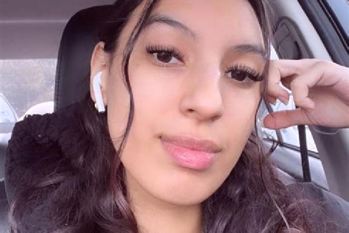 Chloe, 31 — Escort in Dunellen, United States