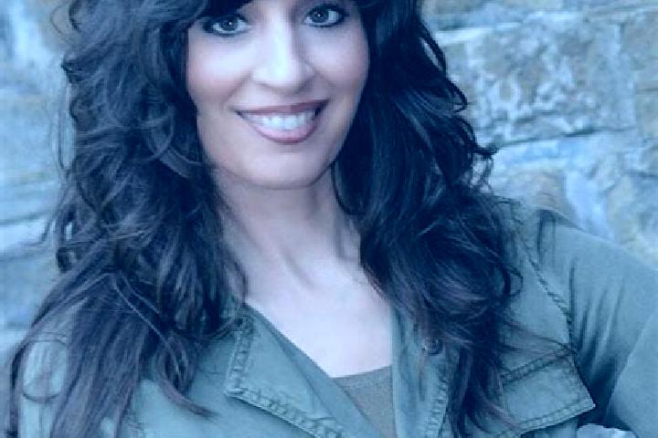 Chloe, 31 — Escort in Hildebran, United States
