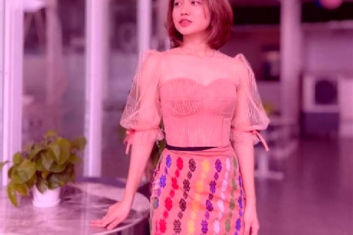 Chloe, 31 — Escort in Mahlwagon, Myanmar