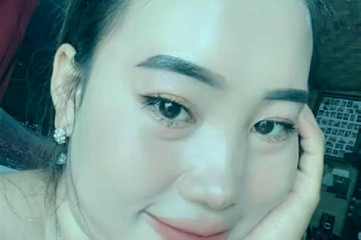 Chloe, 31 — Escort in Rancasadang, Indonesia