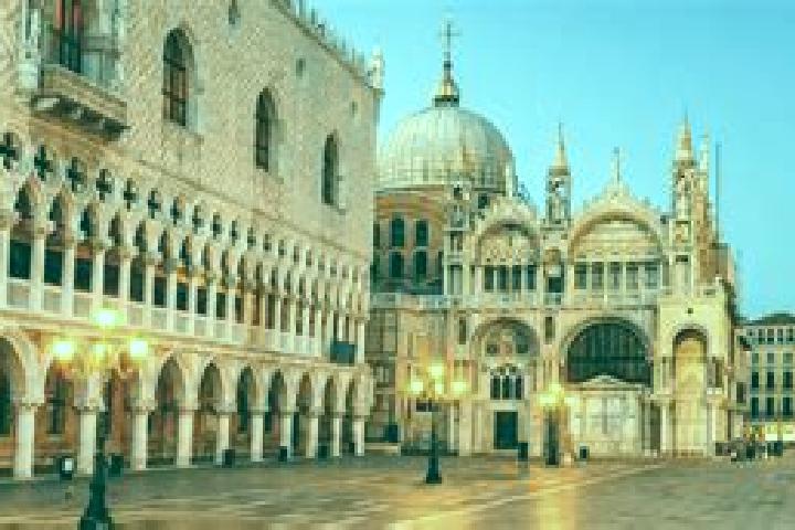 Chloe, 31 — Escort in San Marco, Italy