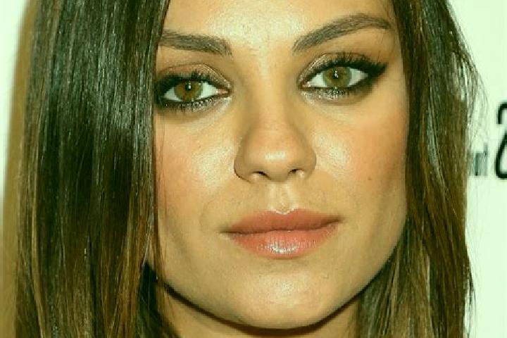 Chloe, 32, a black hazel-eyed indian companion based in Menthon-Saint-Bernard. Offering A-Level, Girlfriend Experience, Dinner Date. Available for incall and...