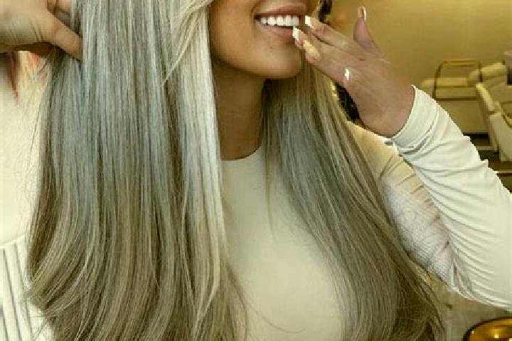 Chloe, 32, a blonde grey-eyed mixed companion based in Preveza. Offering Domination, GFE, Erotic Massage. Available for incall and outcall, day and evening d...