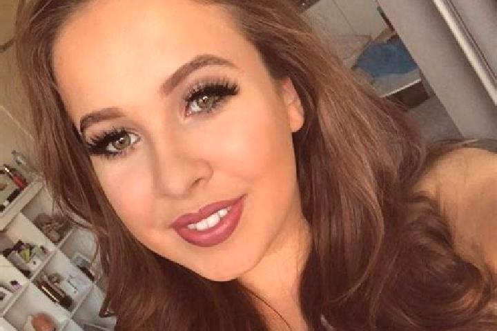 Chloe, 32, a dark blonde amber-eyed middle eastern companion based in Buruanga. Offering Tantra, 69, GFE, Prostate Massage, Duos. Available for incall and ou...