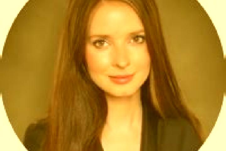 Chloe, 32 — Escort in Belsk Duzy, Poland