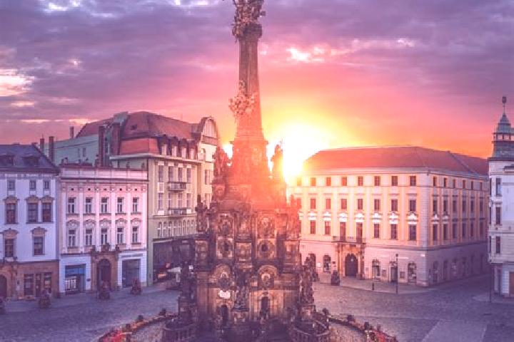 Chloe, 32 — Escort in Bouzov, Czech Republic