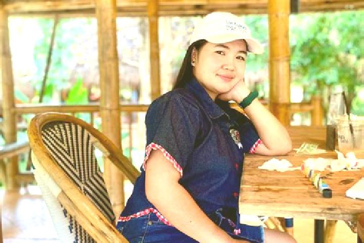 Chloe, 32 — Escort in Chun, Thailand