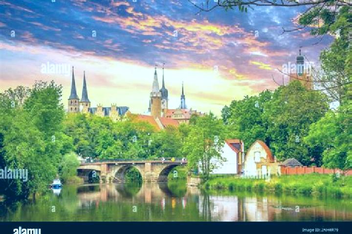 Chloe, 32 — Escort in Merseburg, Germany