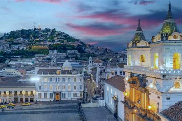Chloe, 32 — Escort in Pampanal de Bolivar, Ecuador