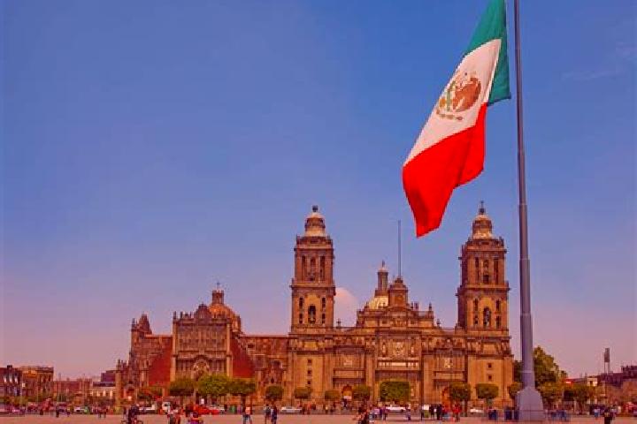Chloe, 32 — Escort in Santa Maria Vigallo, Mexico