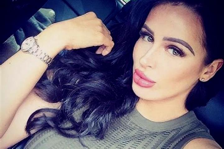 Chloe, 32 — Escort in Vancouver, United States