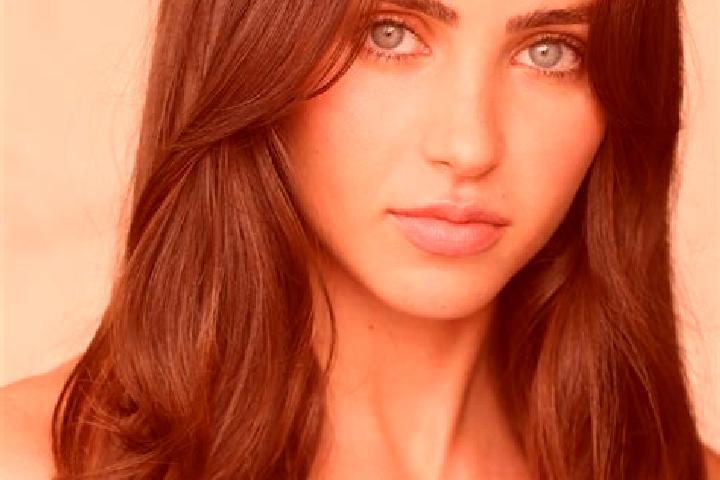 Chloe, 33, a brunette blue-eyed caucasian companion based in Saint-Romain-sur-Cher. Offering Massage, CIM, 69, Couples. Available for incall and outcall, day...