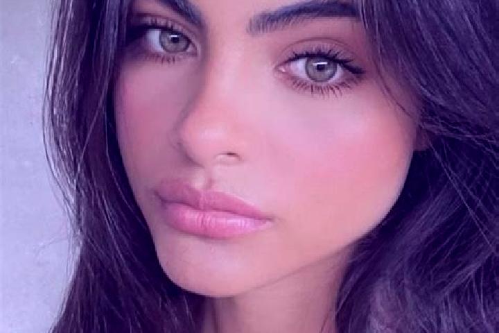 Chloe, 33, a brunette green-eyed middle eastern companion based in Pangsan. Offering Prostate Massage, Travel Companion, BDSM, CIM. Available for incall and ...