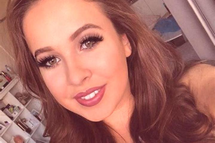 Chloe, 33, a chestnut grey-eyed european companion based in Ban Na San. Offering A-Level, Overnight, Fetish. Available for incall and outcall, day and evenin...
