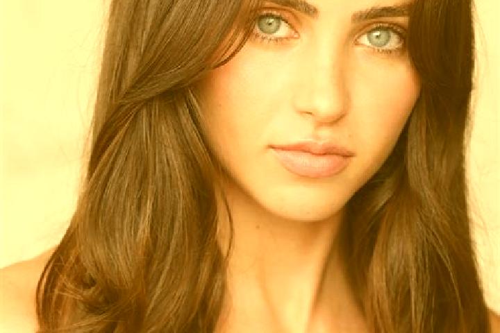 Chloe, 33, a dark blonde brown-eyed indian companion based in Schwanberg. Offering Girlfriend Experience, Deep French Kissing, Fetish. Available for incall a...