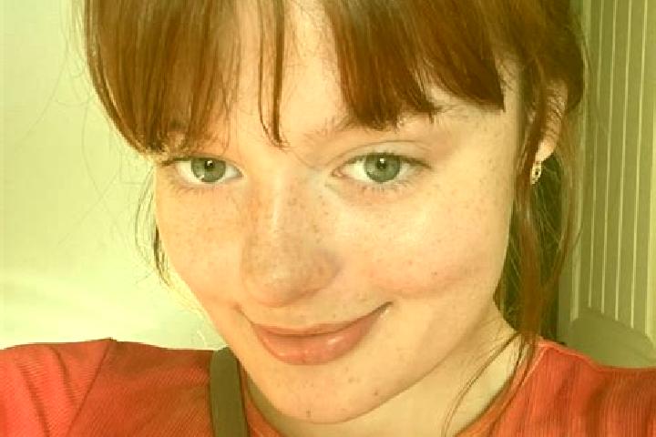 Chloe, 33, a red green-eyed caribbean companion based in Dietlikon / Eichwiesen. Offering Duos, Dinner Date, Domination. Available for incall and outcall, ov...