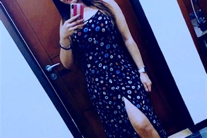 Chloe, 33 — Escort in Asansol, India
