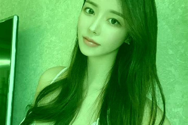 Chloe, 33 — Escort in Dazuocun, China