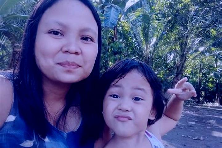 Chloe, 33 — Escort in Dumlan, Philippines