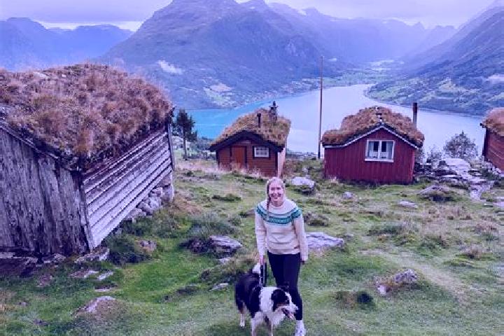 Chloe, 33 — Escort in Gullhaug, Norway