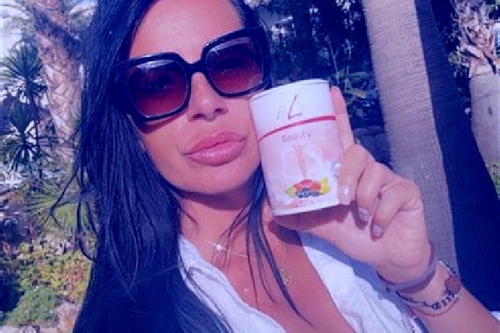 Chloe, 33 — Escort in Klepachi, Ukraine