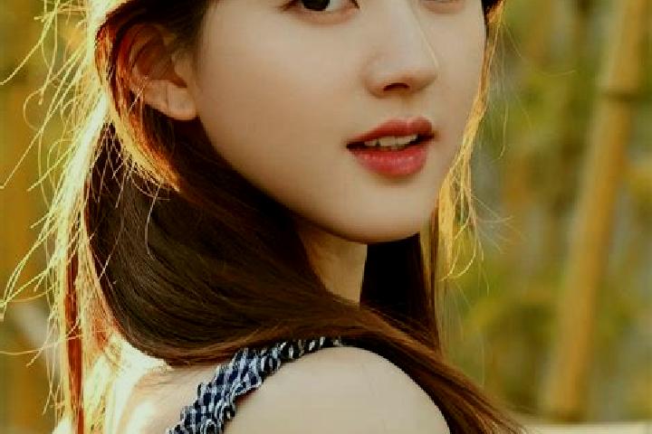 Chloe, 33 — Escort in Liusi, China