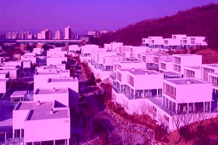 Chloe, 33 — Escort in Seongnam-si, South Korea