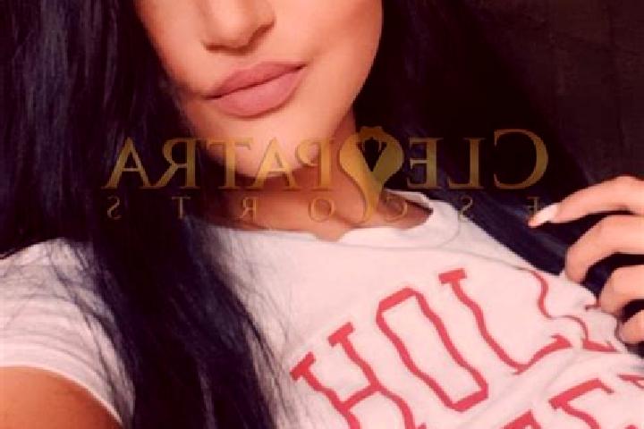 Chloe, 34, a black grey-eyed european companion based in Verkh-Tula. Offering Striptease, GFE, Couples, Tantra, Domination. Available for incall and outcall,...
