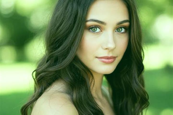 Chloe, 34, a brunette hazel-eyed slavic companion based in Moyamba. Offering Couples, Massage, Girlfriend Experience. Available for incall and outcall, day a...