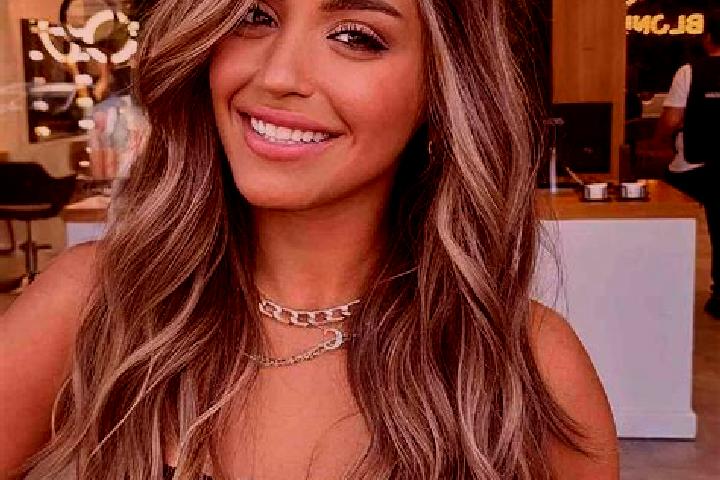 Chloe, 34, a dark blonde brown-eyed latina companion based in Muriege. Offering CIM, Girlfriend Experience, Roleplay. Available for incall and outcall, overn...