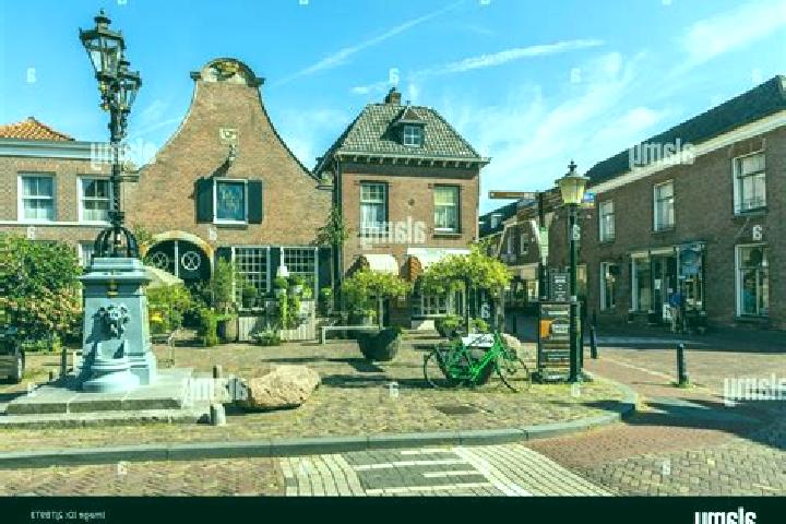 Chloe, 34 — Escort in Delden, Netherlands
