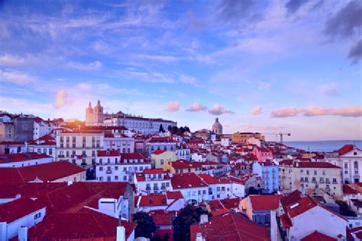 Chloe, 34 — Escort in Nine, Portugal