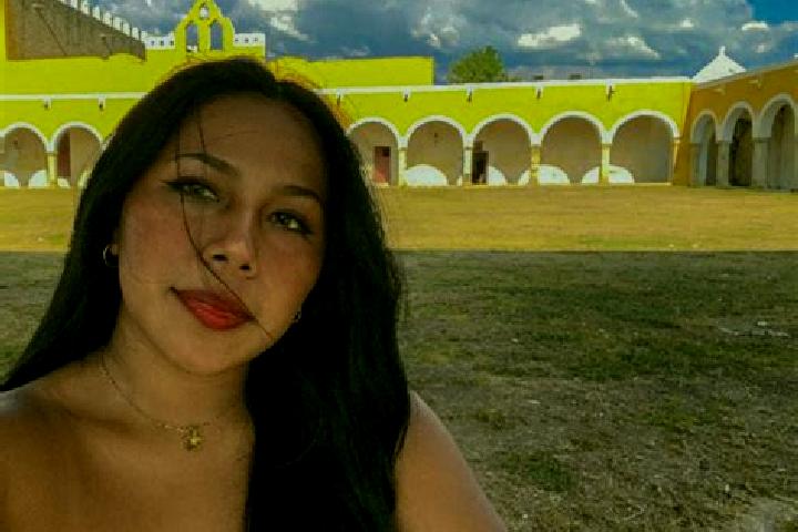 Chloe, 34 — Escort in Tixcacal, Mexico