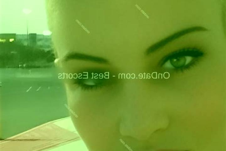 Chloe, 34 — Escort in Tulelake, United States
