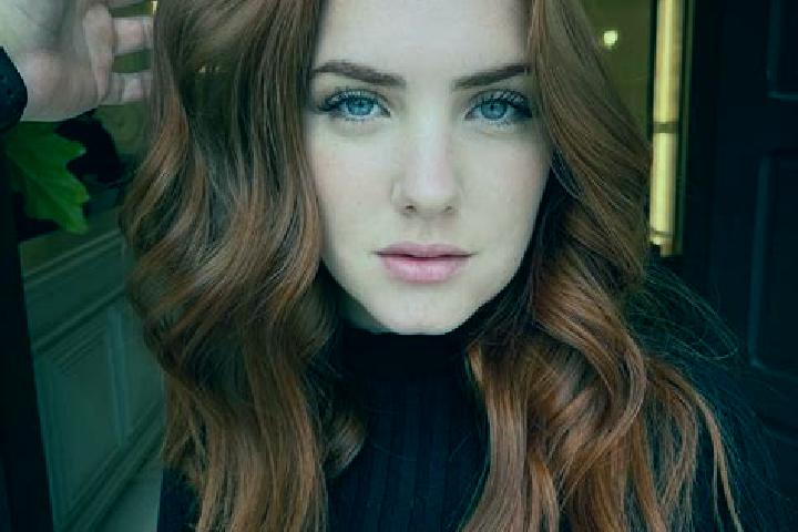 Chloe, 35, a auburn blue-eyed caribbean companion based in Courcay. Offering Deep French Kissing, Overnight, Couples. Available for incall and outcall, overn...