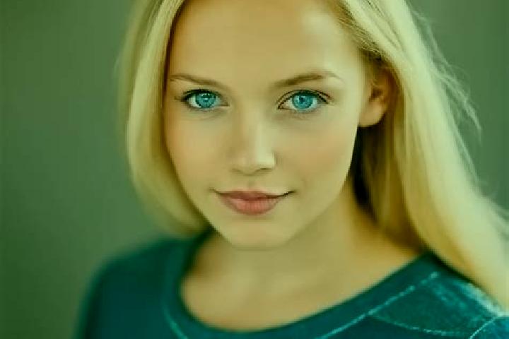 Chloe, 35, a blonde blue-eyed mediterranean companion based in Tamalin. Offering A-Level, BDSM, Domination, Prostate Massage, Dinner Date. Available for inca...