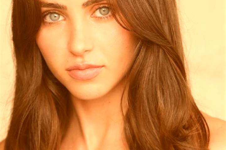 Chloe, 35, a brunette hazel-eyed mixed companion based in Kaenerkinden. Offering Erotic Massage, 69, Couples, Dinner Date. Available for incall and outcall, ...