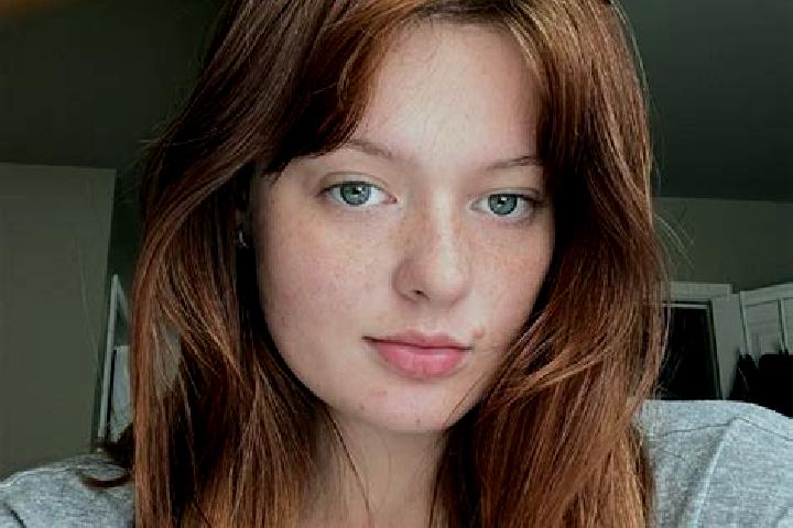 Chloe, 35, a chestnut grey-eyed caucasian companion based in Rasog. Offering OWO, 69. Available for incall and outcall, overnight bookings available.