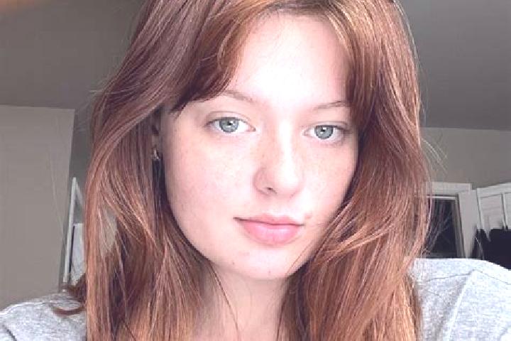 Chloe, 35, a red green-eyed caucasian companion based in Bartonville. Offering Domination, Travel Companion. Available for incall and outcall, overnight book...