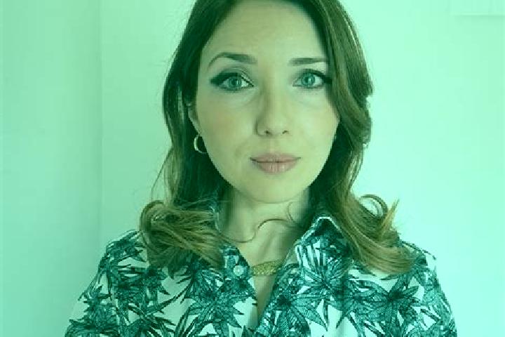 Chloe, 35 — Escort in Corte, France