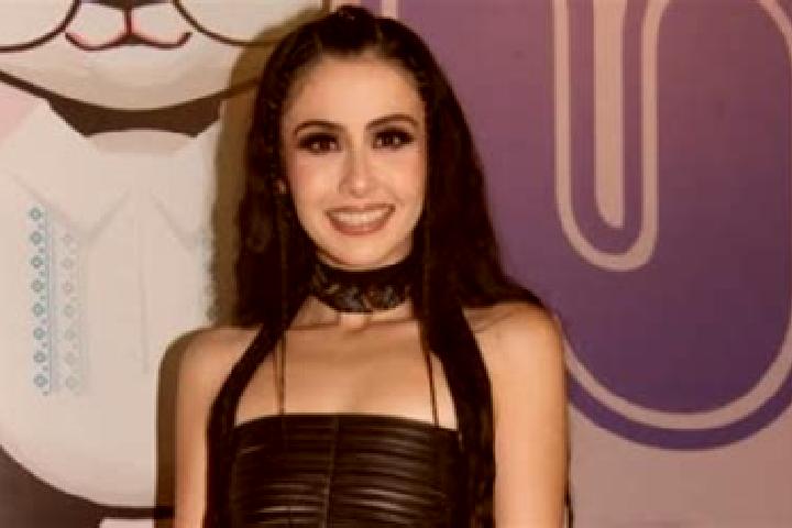 Chloe, 35 — Escort in La Tepuza, Mexico