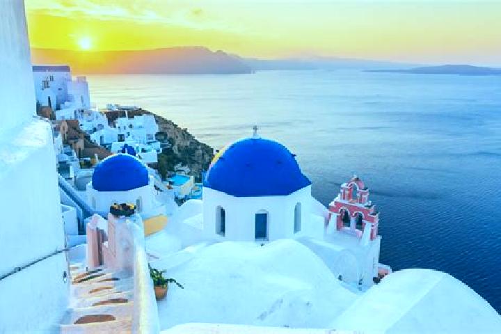 Chloe, 35 — Escort in Myriofyto, Greece