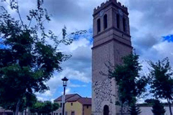 Chloe, 35 — Escort in Navas de Oro, Spain