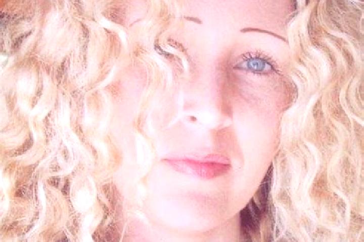 Chloe, 35 — Escort in Nayemont-les-Fosses, France